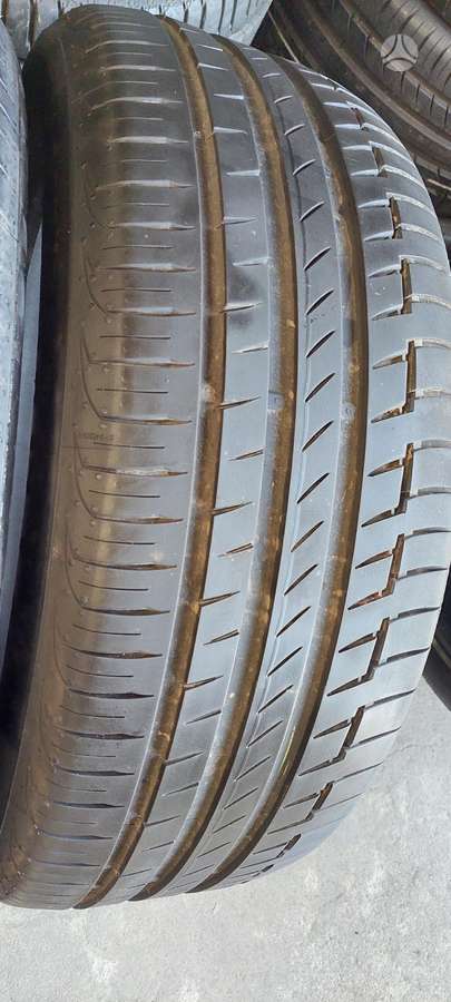 Continental, summer 235/50 R19