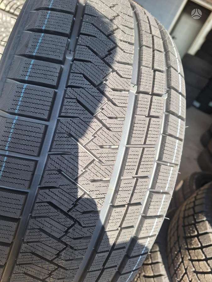 Triangle, ziemas 245/50 R19