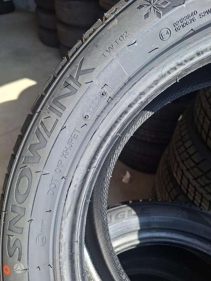 Triangle, ziemas 245/50 R19
