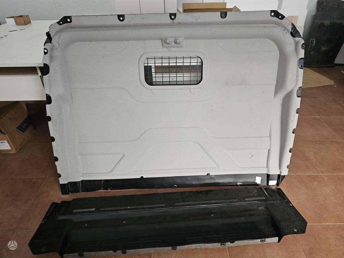 Ford Transit važiuoklės, transmisijos dalys