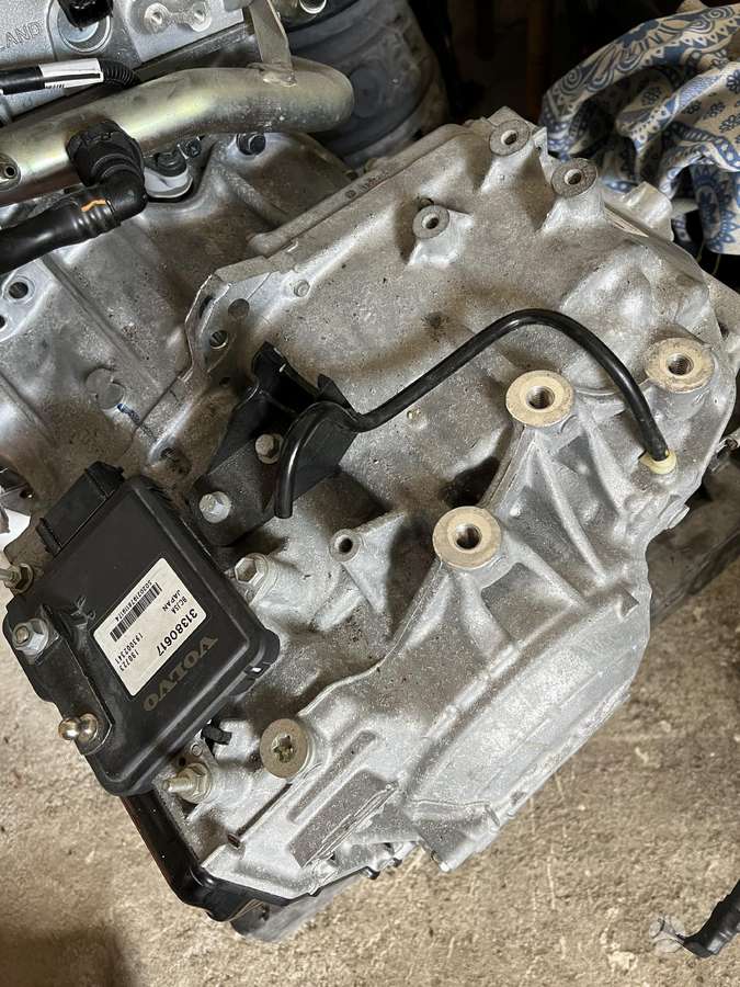 Volvo S60 kėbulo dalys