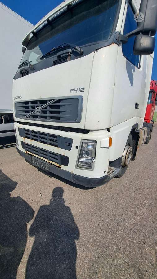 Volvo FH12, vilkikai