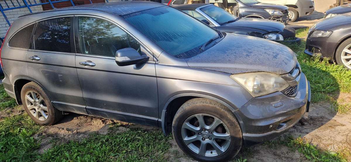 Honda CR-V dalimis