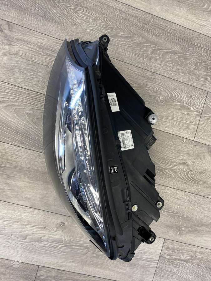 Mercedes-Benz S klasė lights