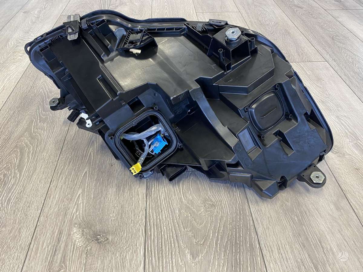 Mercedes-Benz S klasė lights