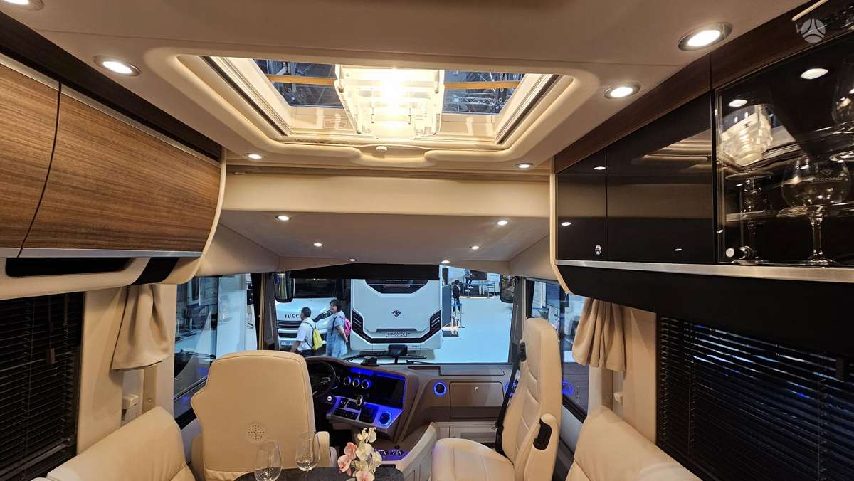 Concorde Charisma 910MI, campers