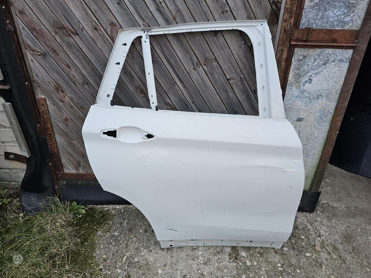 BMW X1 детали кузова