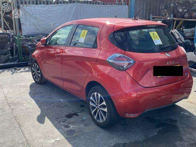 Renault Zoe по частям