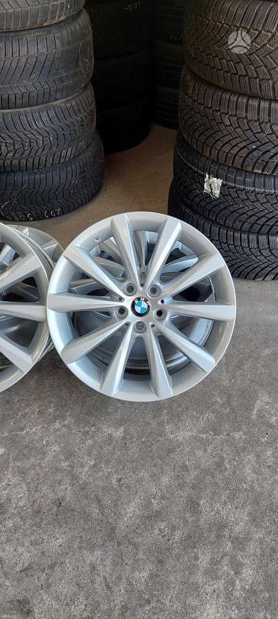 BMW, lengvojo lydinio, R18