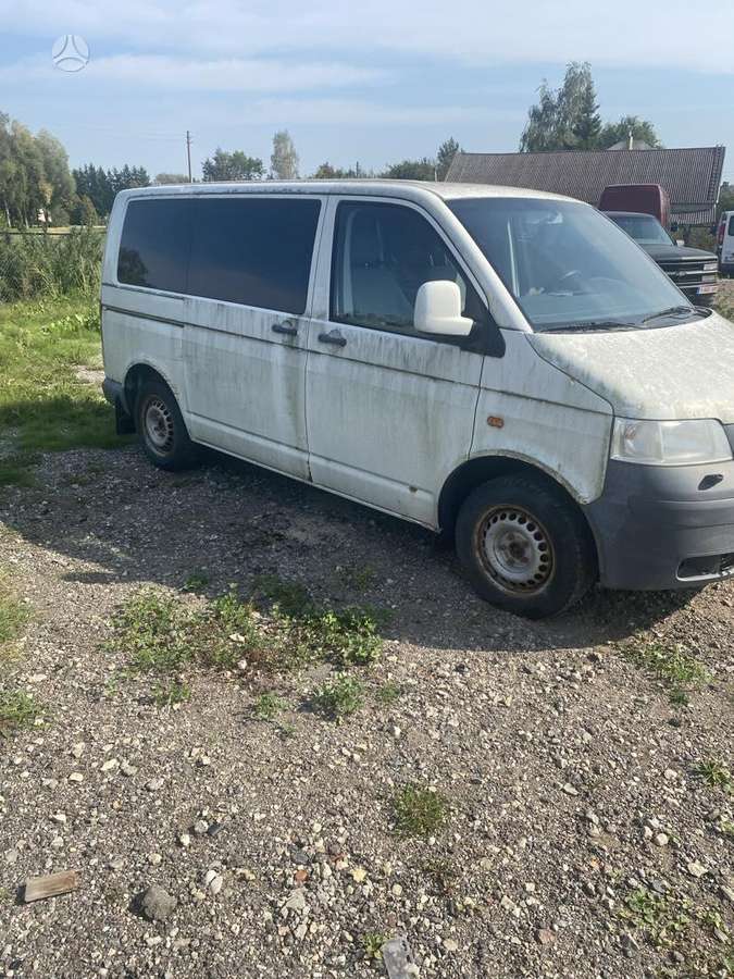 Volkswagen Caravelle, passenger vans
