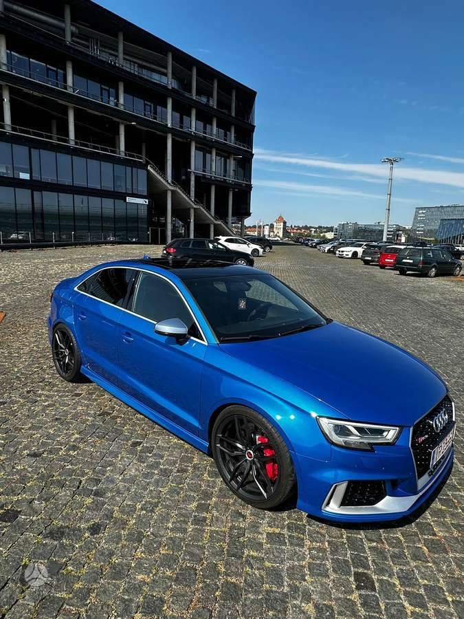 Audi RS 3, 2.5 l., Седан
