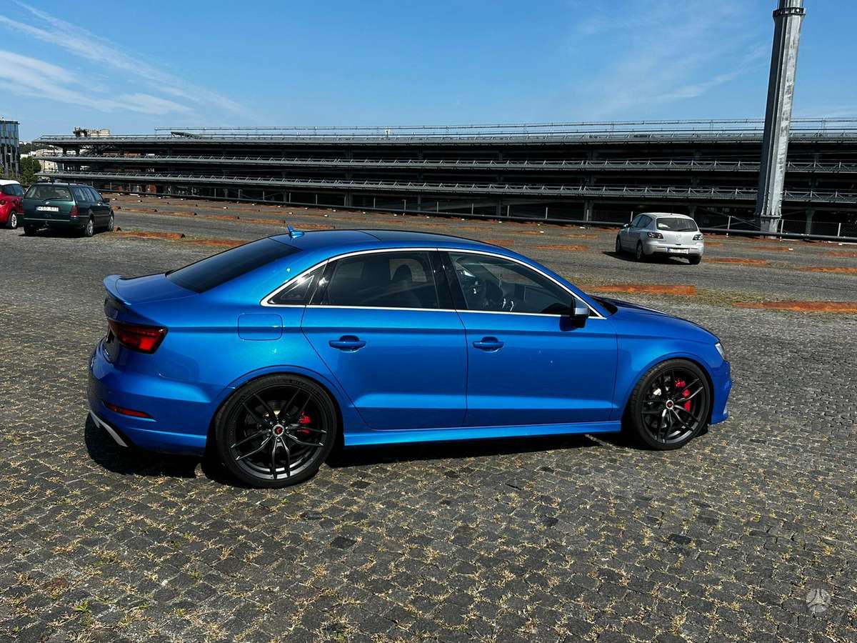 Audi RS 3, 2.5 l., Седан