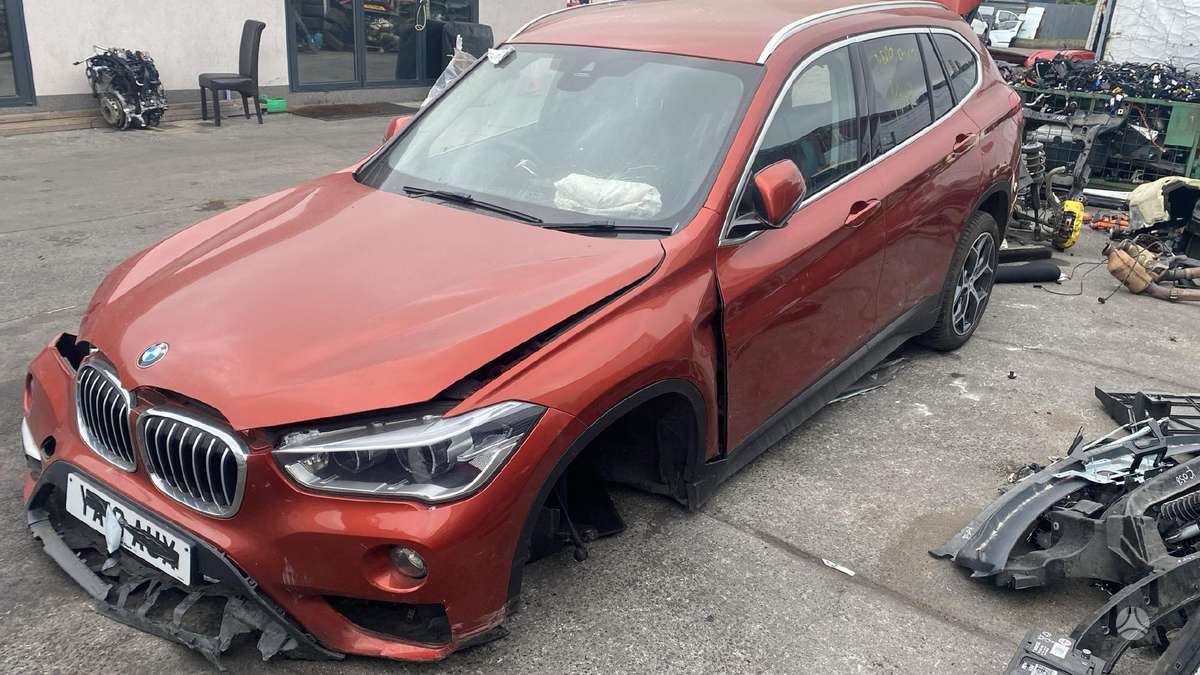 BMW X1 for parts