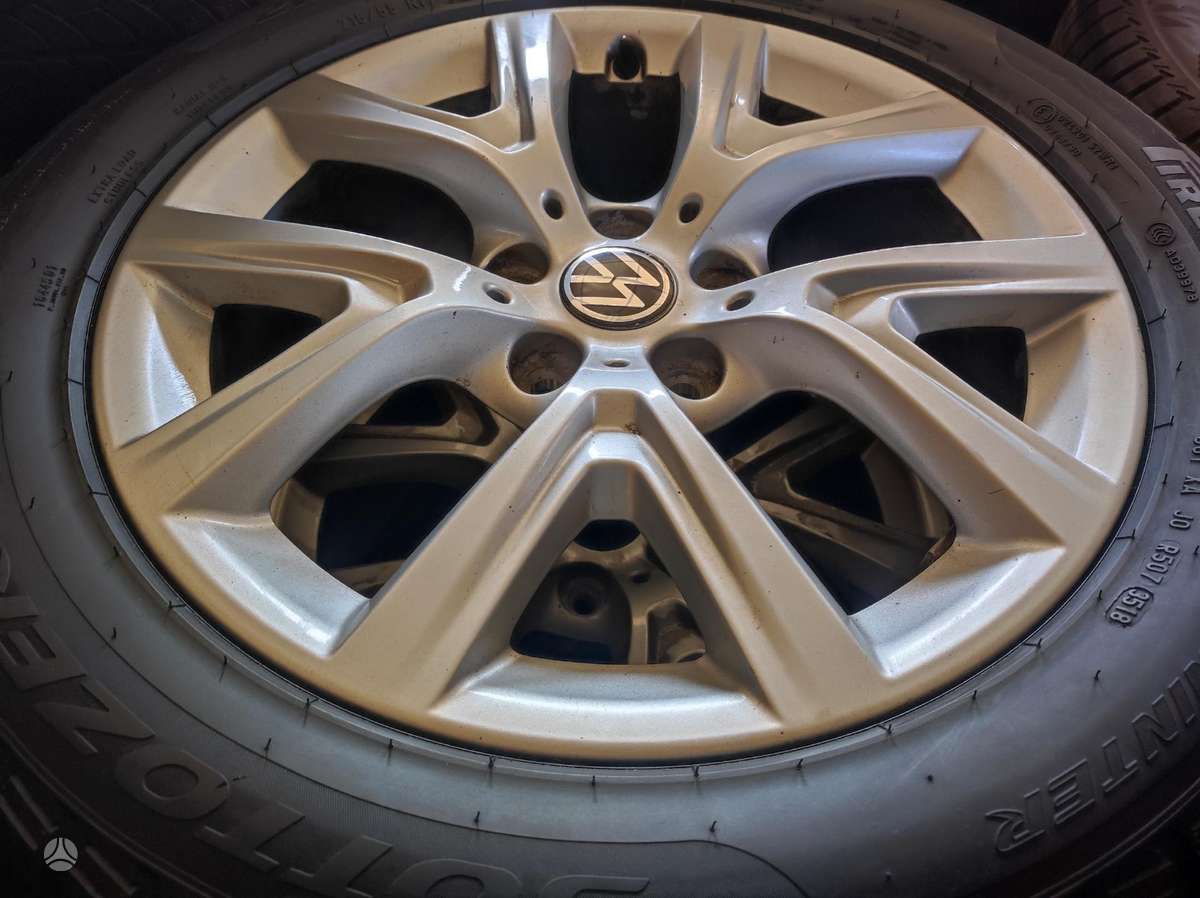 Volkswagen, light alloy, R17