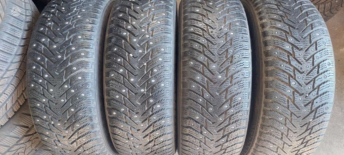 Nokian, žieminės 205/65 R15
