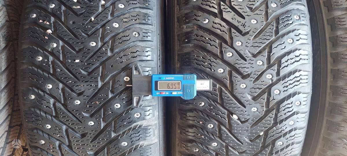 Nokian, žieminės 205/65 R15