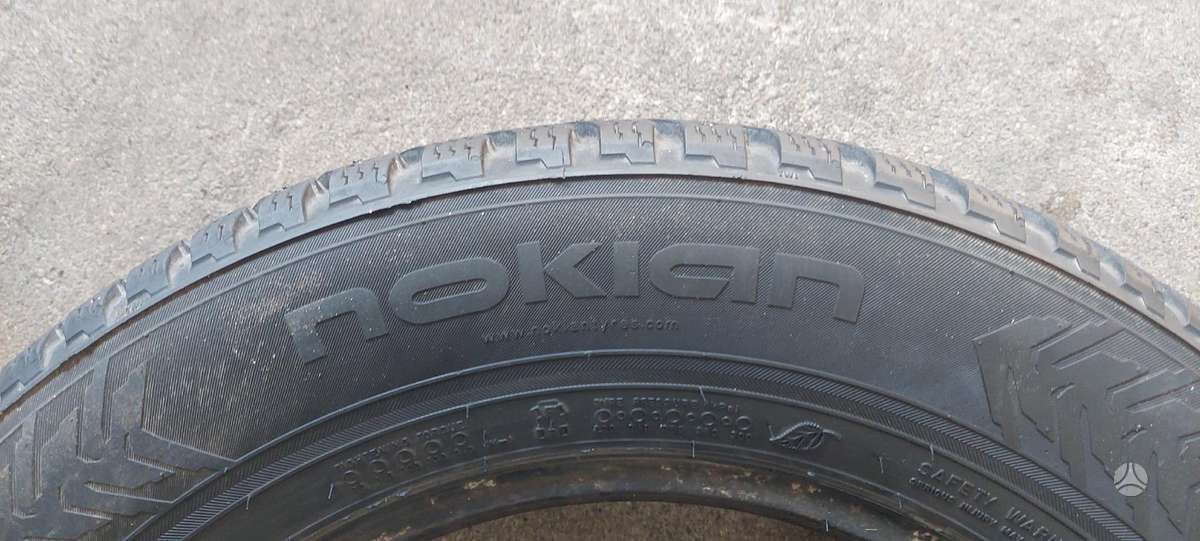 Nokian, žieminės 205/65 R15