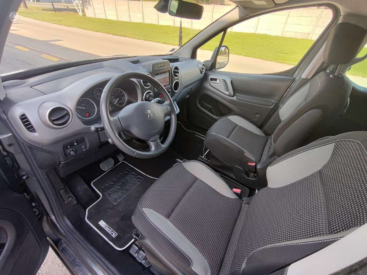 Peugeot Partner - 9