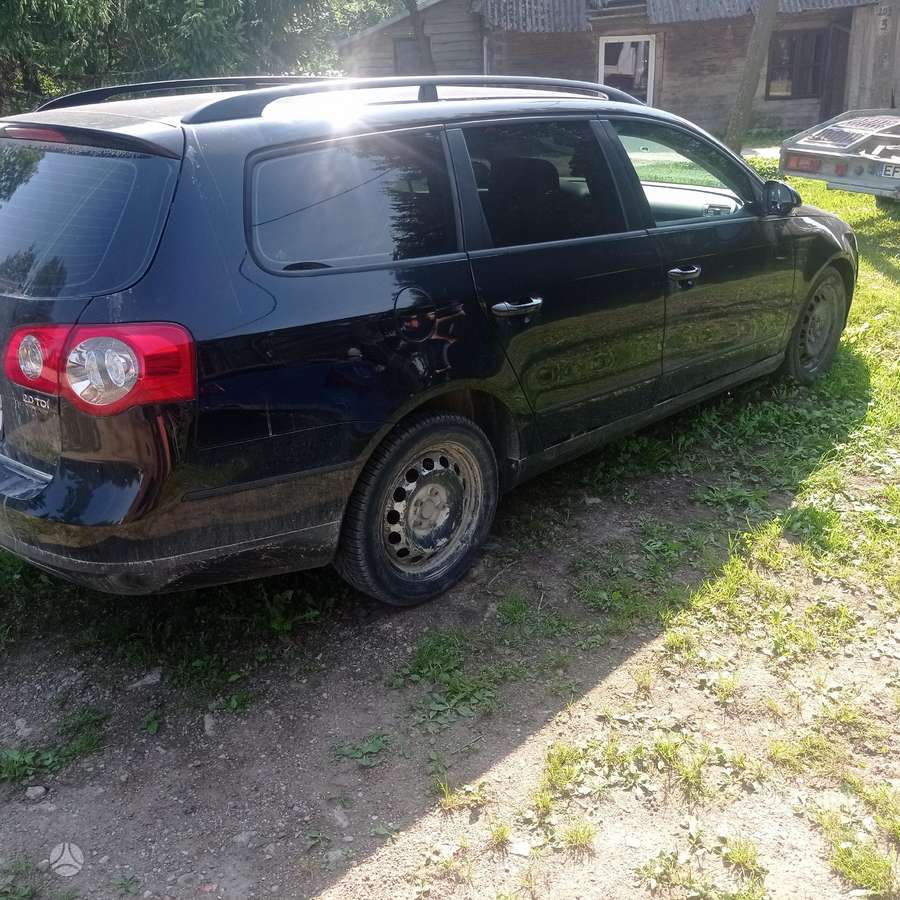 Volkswagen Passat for parts