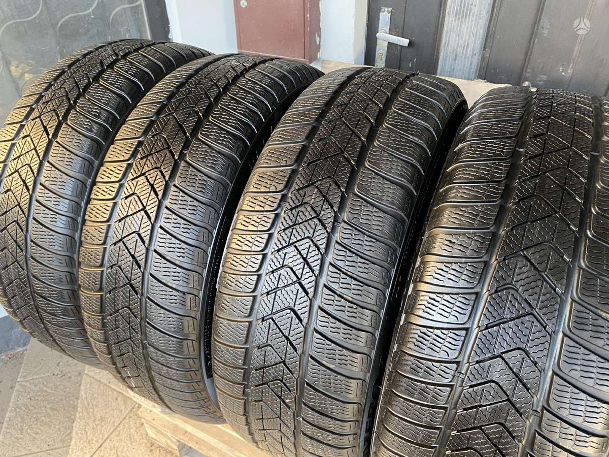 Pirelli Sottozero3, winter 225/45 R19