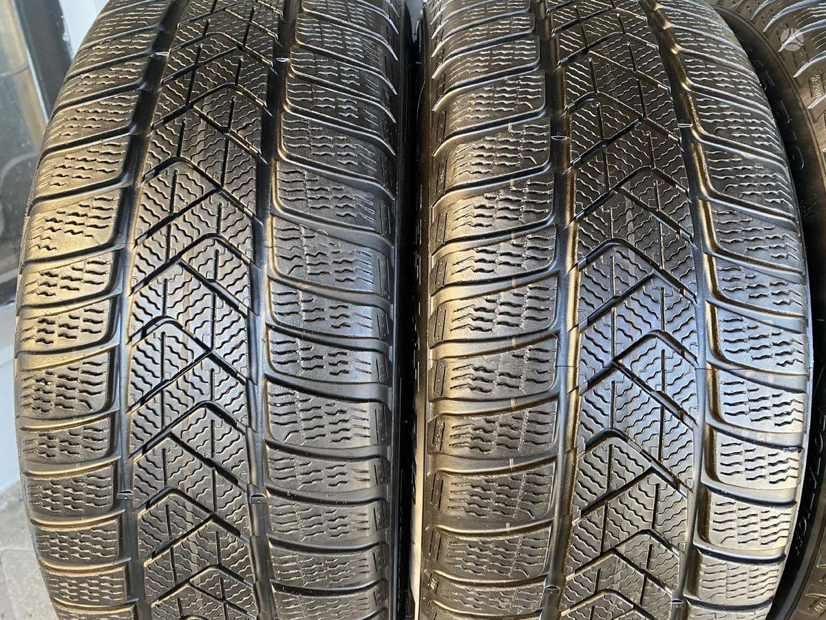 Pirelli Sottozero3, winter 225/45 R19