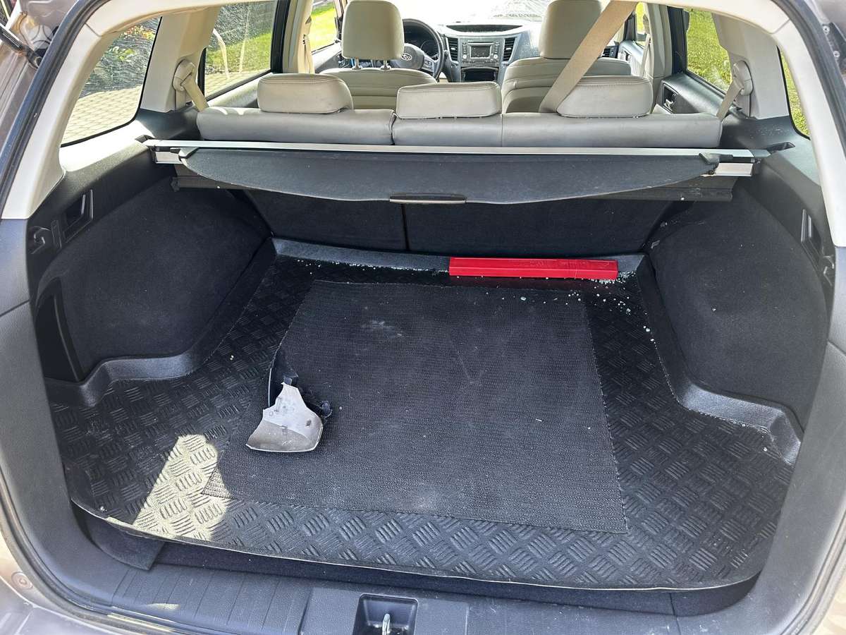 Subaru Outback Variklis ok galima pasibandyti