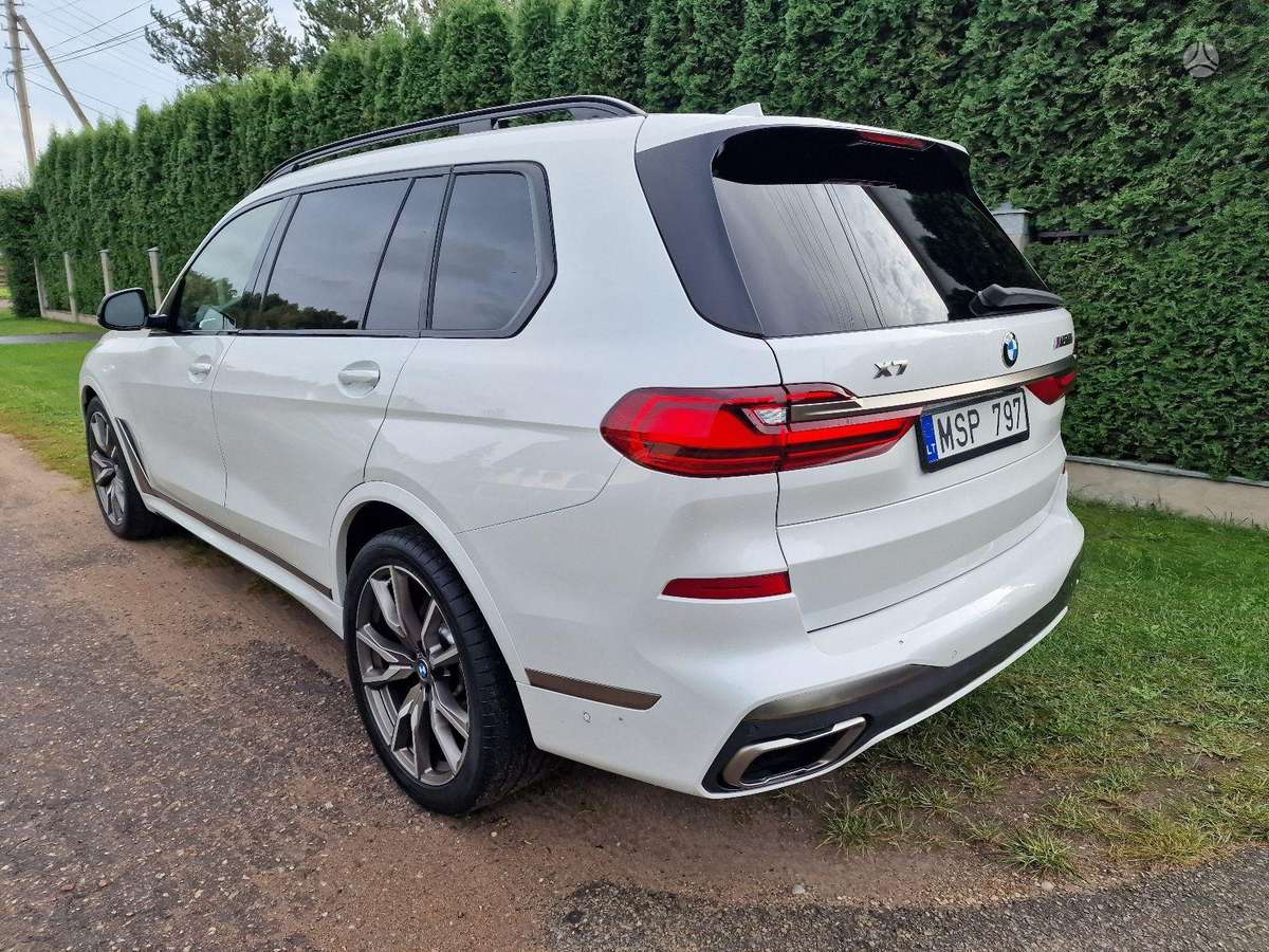 BMW X7, Внедорожник / Кроссовер