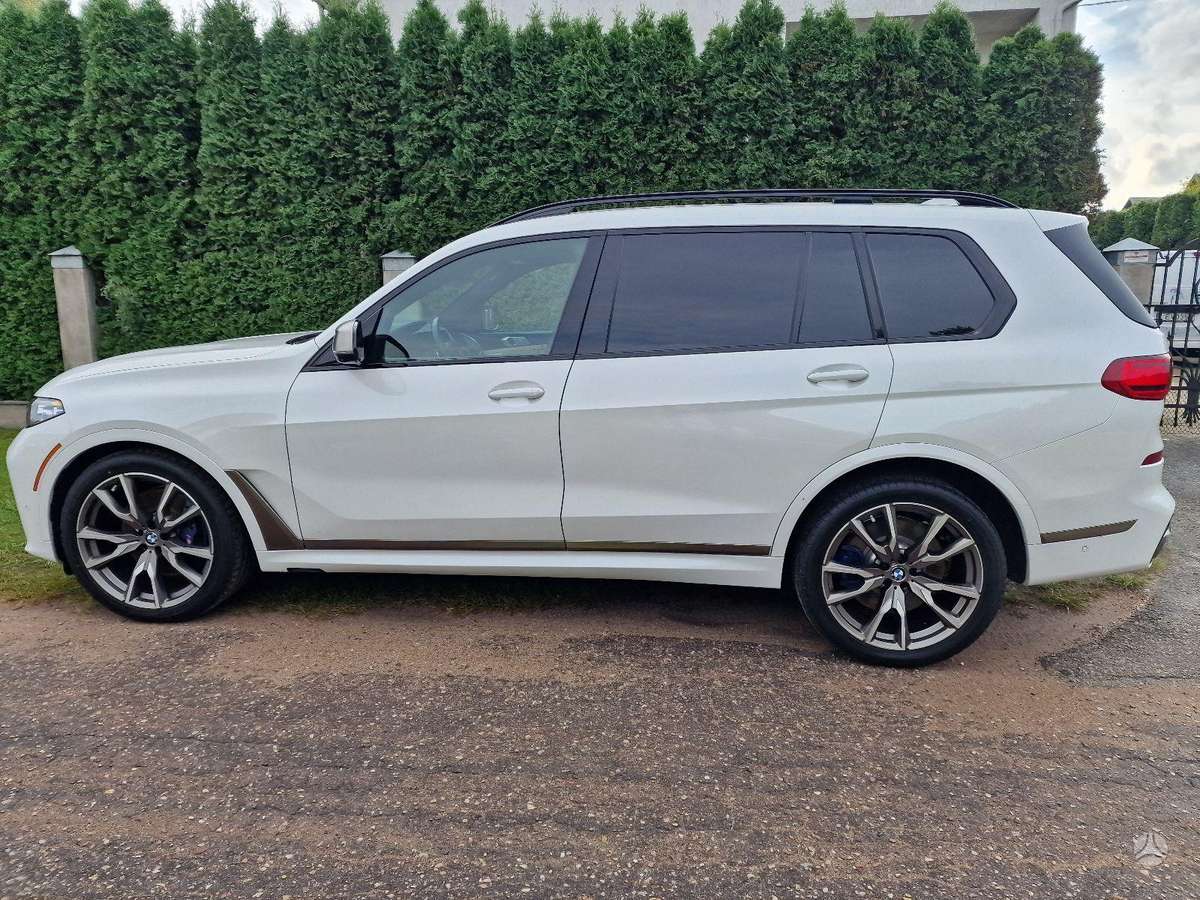 BMW X7, Внедорожник / Кроссовер