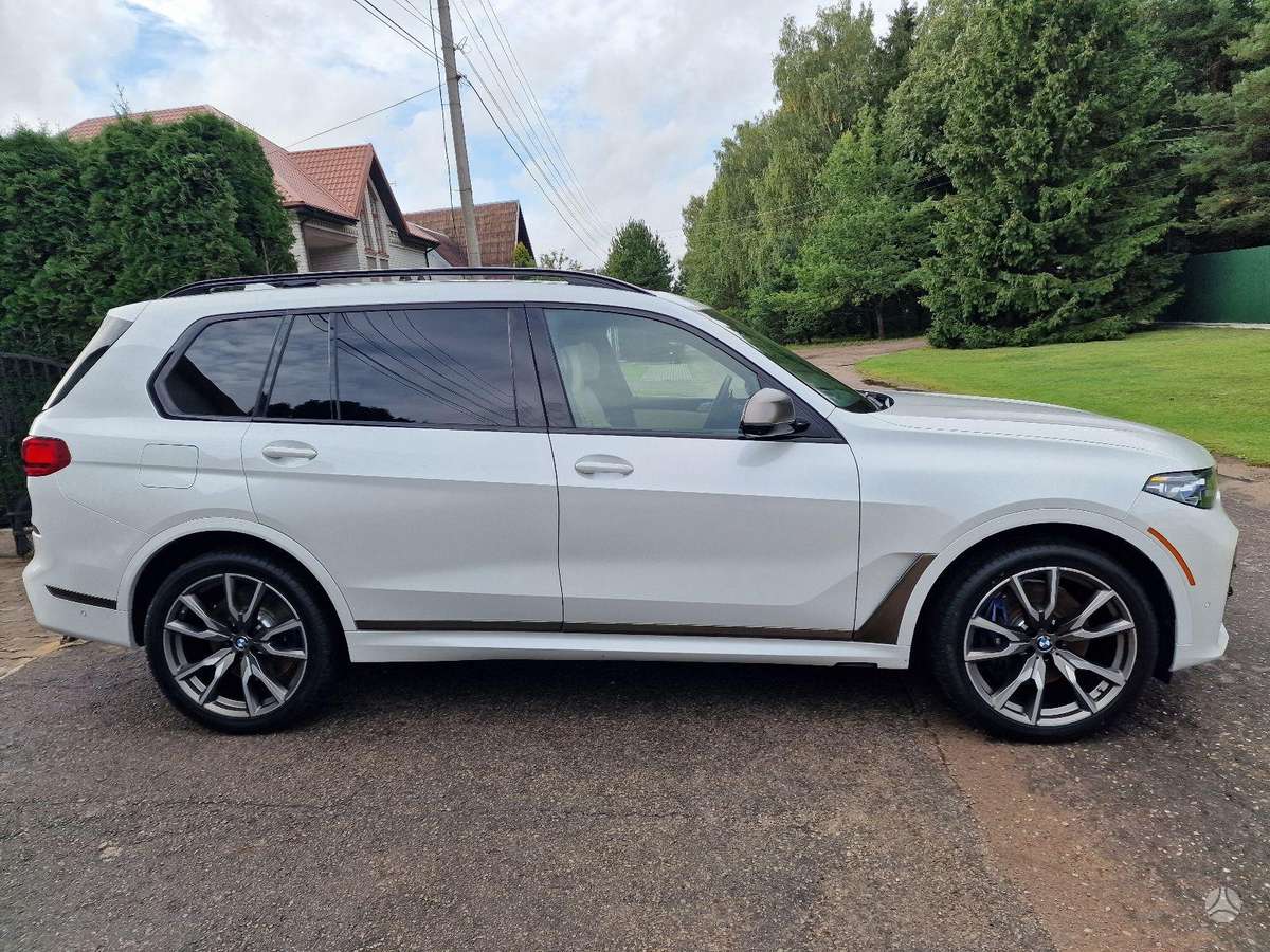BMW X7, Внедорожник / Кроссовер