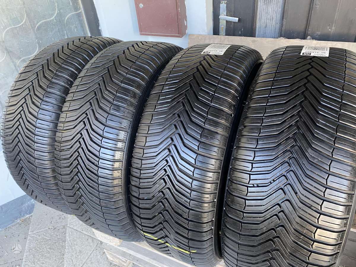 Michelin Cross climate, universalios 215/55 R17