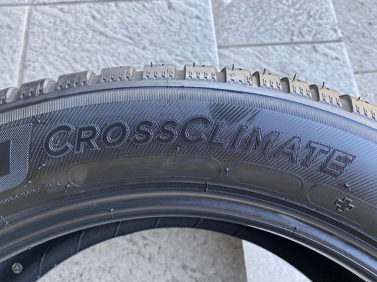 Michelin Cross climate, всесезонные 215/55 R17