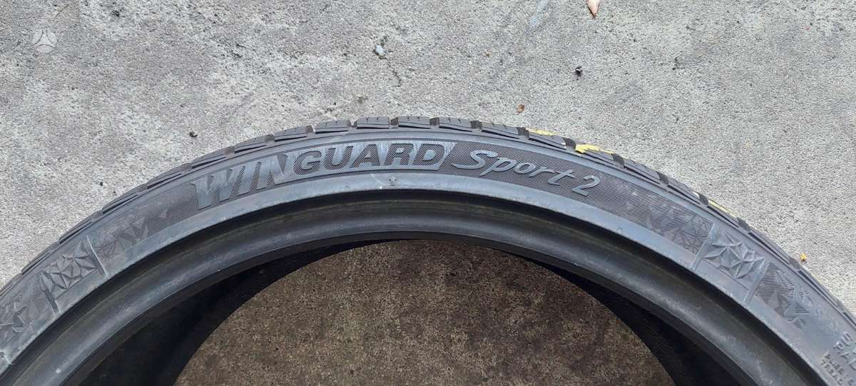 Nexen, žieminės 235/35 R19