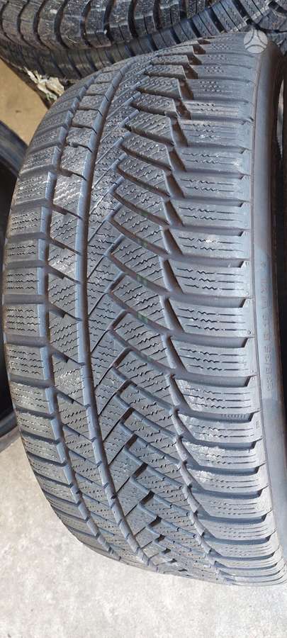 Continental, žieminės 235/35 R19