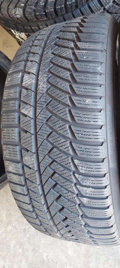 Continental, зимние 235/35 R19