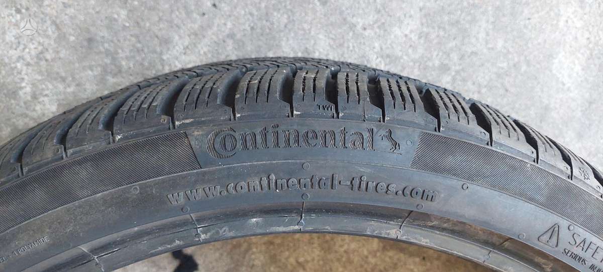 Continental, winter 235/35 R19