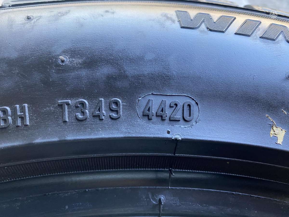 Pirelli Sottozero3, winter 215/55 R18