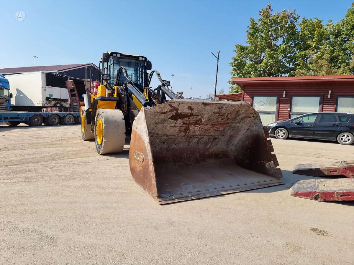 JCB 457 HT, frontal loader