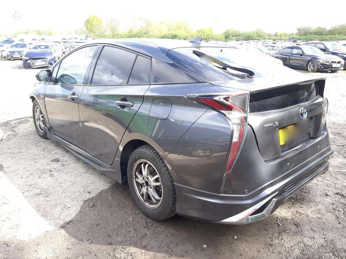 Toyota Prius, 2ZR-FXE / 1F7
