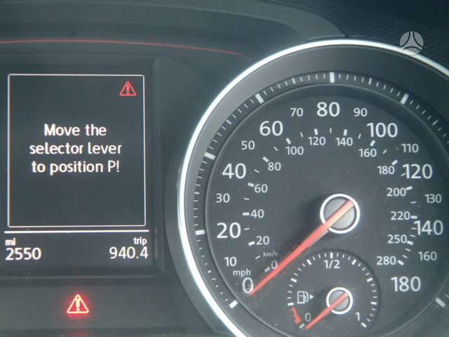 Volkswagen Golf dalimis. Gti