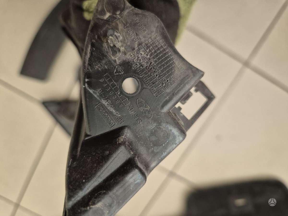 Ford Fiesta детали кузова