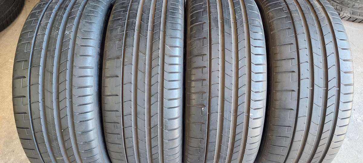 Pirelli, vasaras 245/45 R20