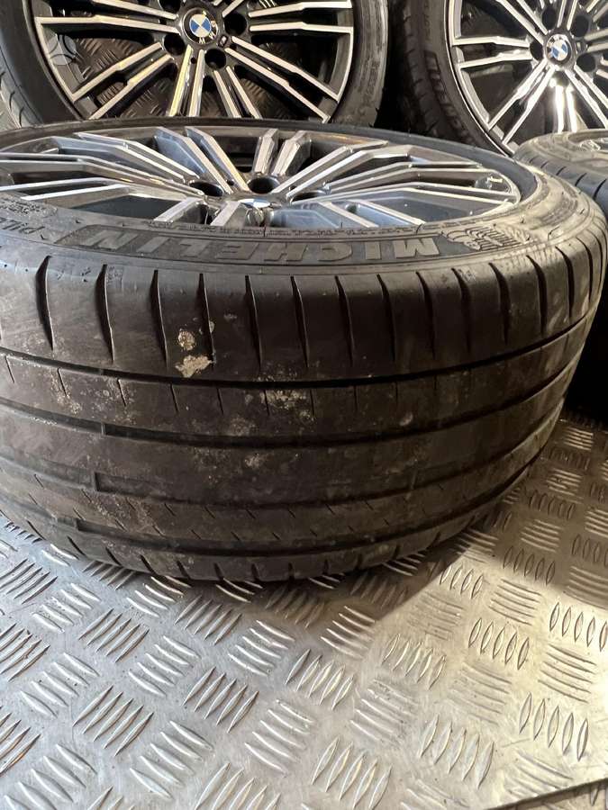 BMW, lengvojo lydinio, R18