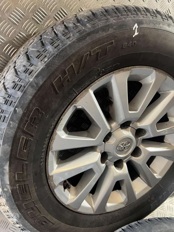 Toyota, lengvojo lydinio, R18