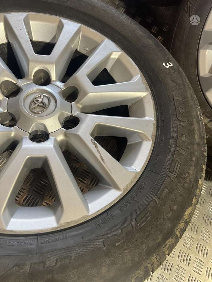 Toyota, lengvojo lydinio, R18