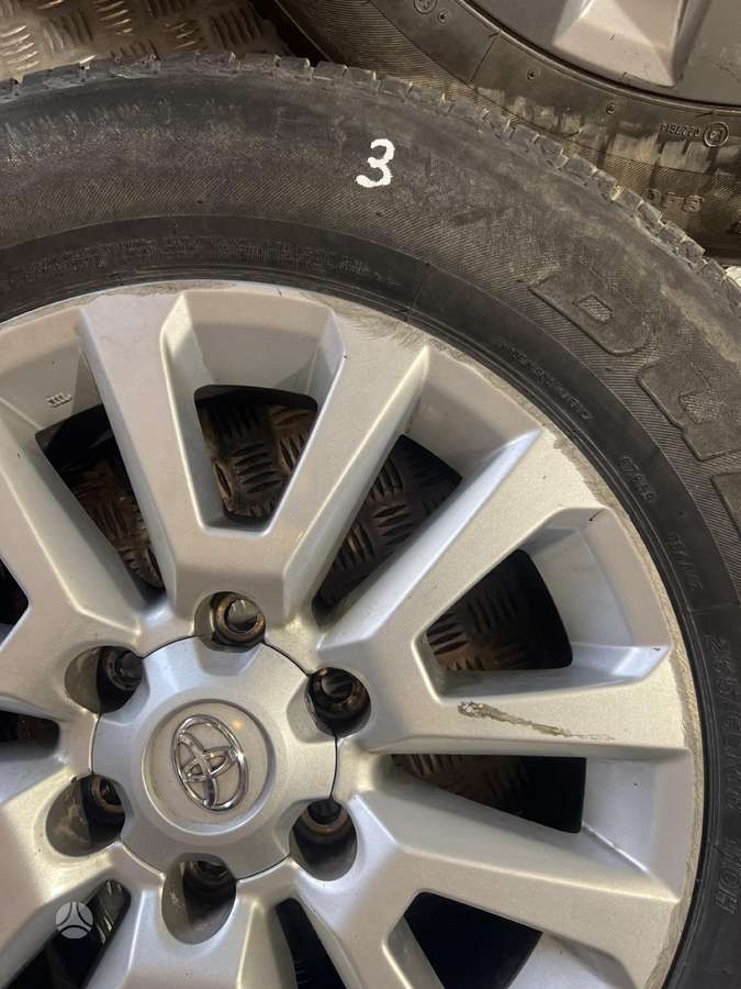 Toyota, lengvojo lydinio, R18