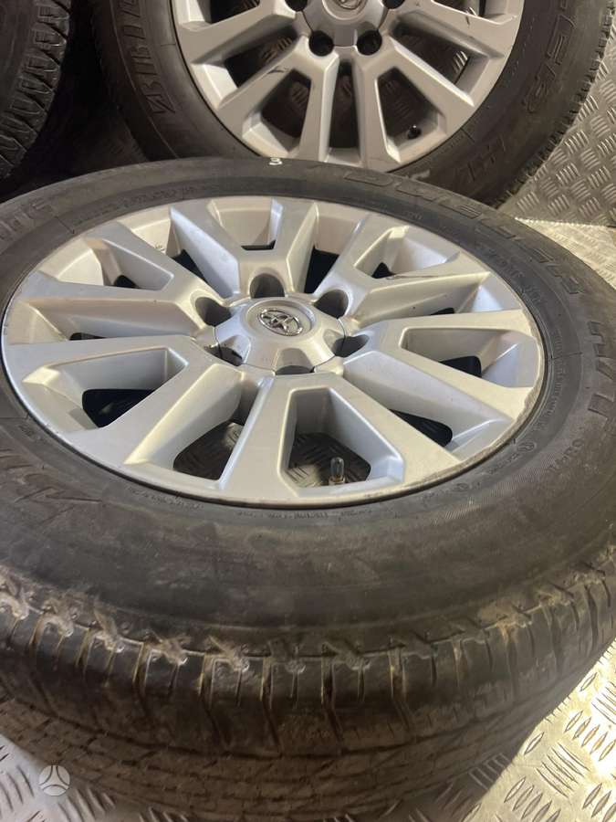 Toyota, lengvojo lydinio, R18