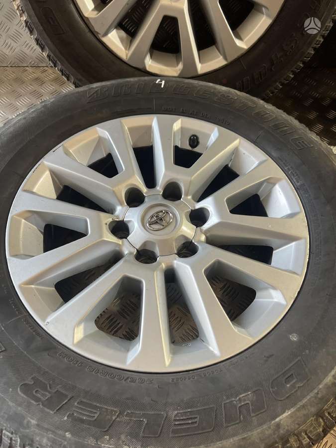 Toyota, lengvojo lydinio, R18