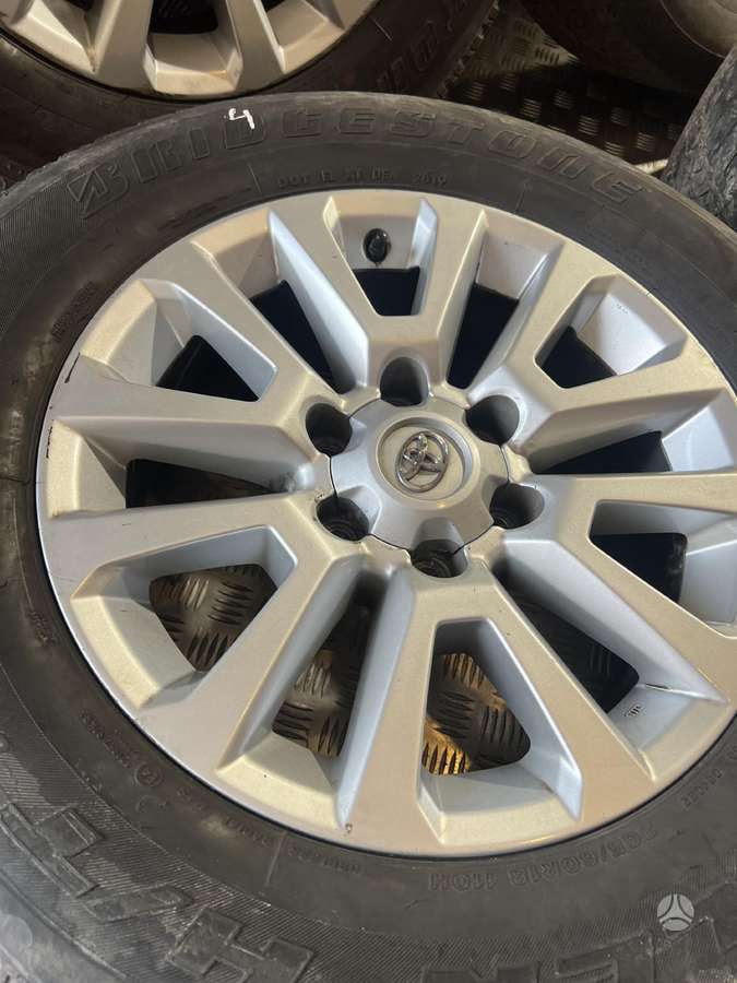 Toyota, lengvojo lydinio, R18