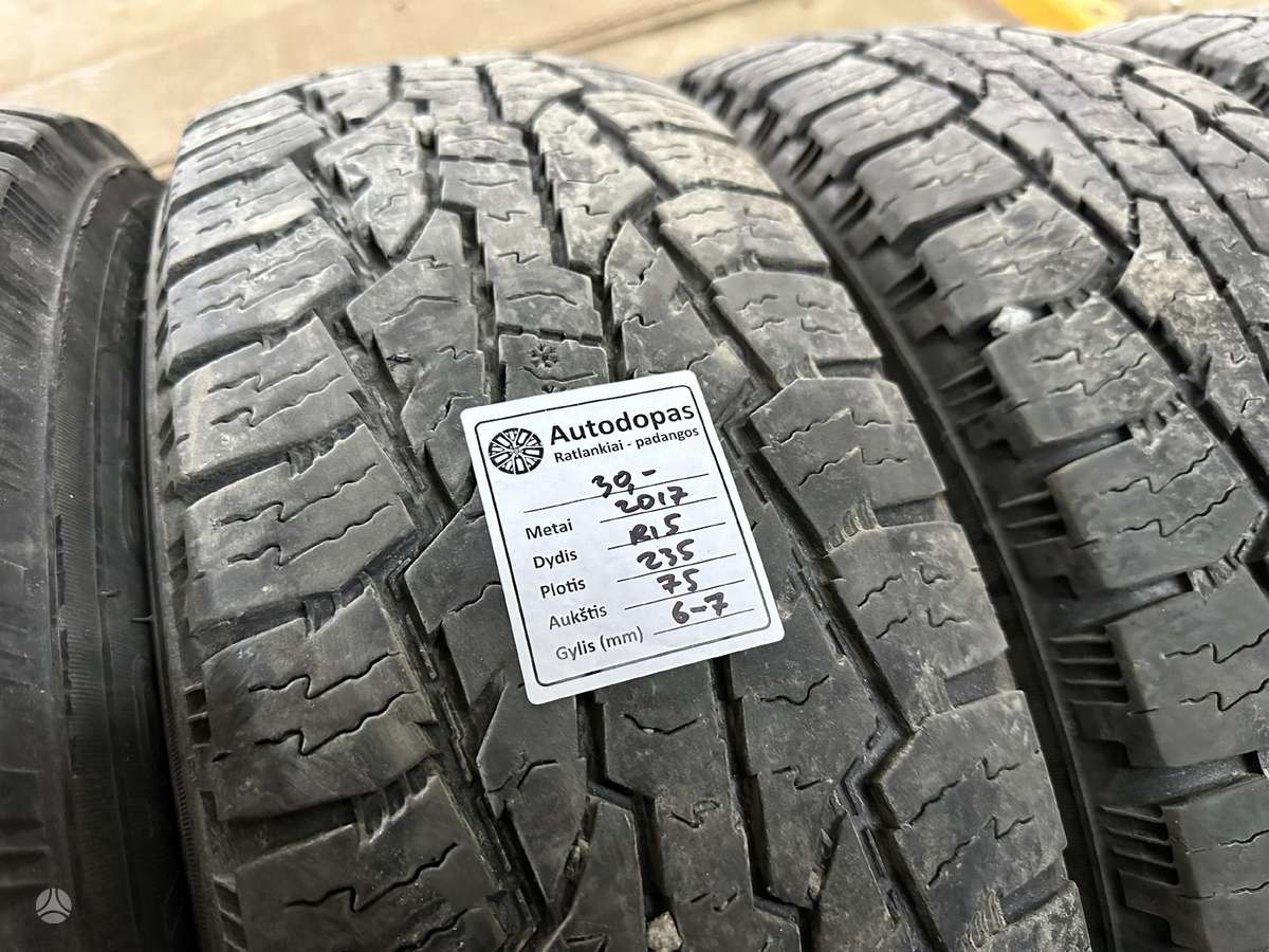 Nokian, зимние 235/75 R15