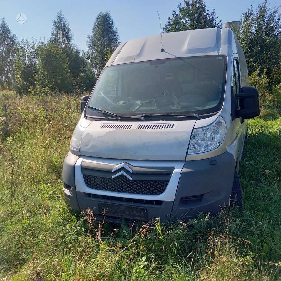 Citroen Jumper, preču
